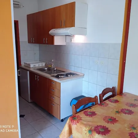 Vodopija 300m To The スベティ・フィリップ・イ・ヤコブ