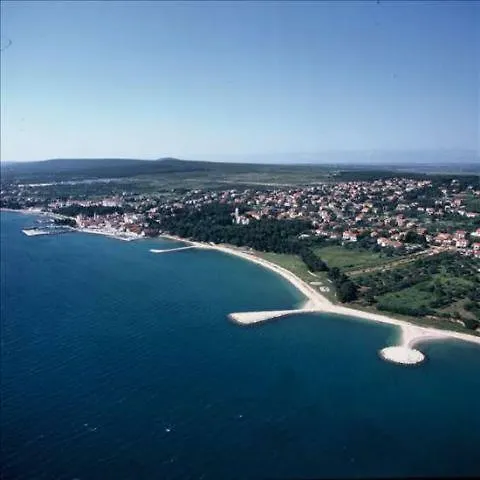 Vodopija 300m To The Appartamento Sveti Filip i Jakov